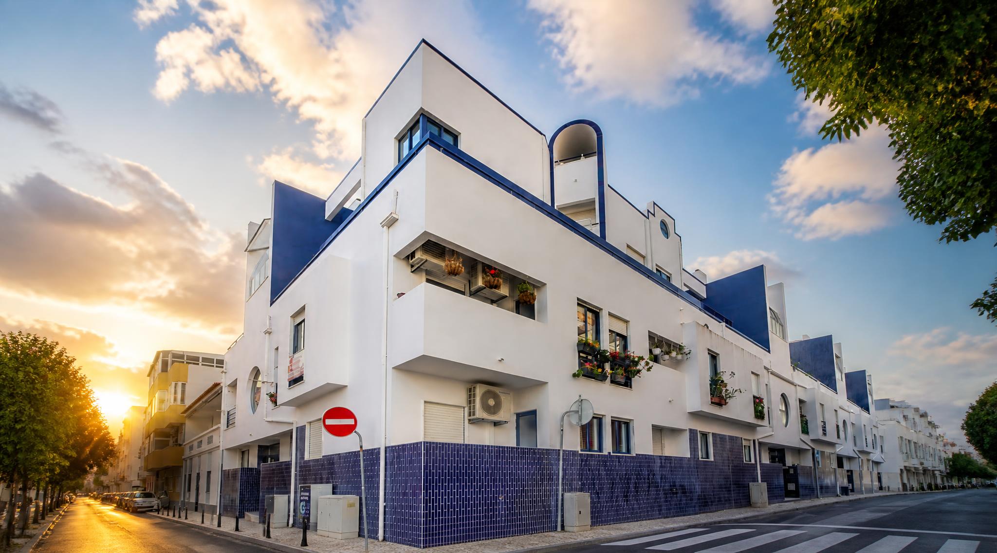 What Actually Happens When You Use Casas Do Sotavento's Real Estate Mediation